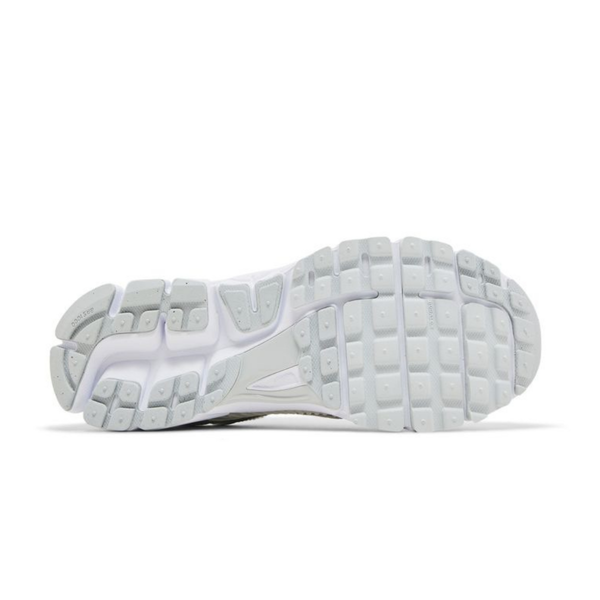 Air Zoom Vomero 5 'Chrome Toe'