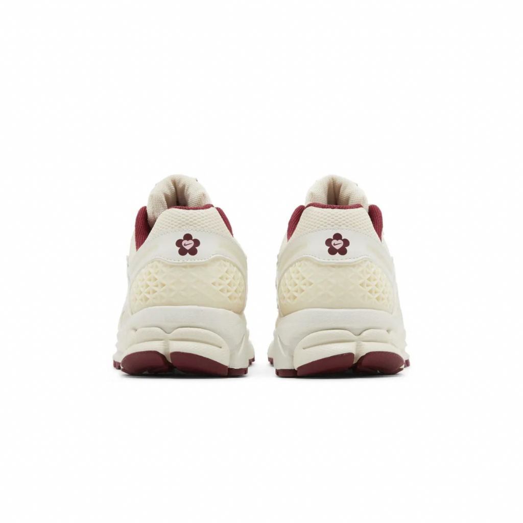 Air Zoom Vomero 5 'Valentine's Day'
