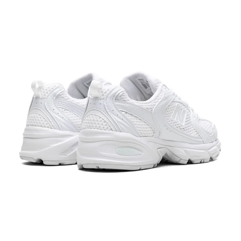 New Balance 530 – Triple White