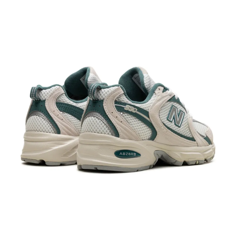 New Balance 530 – Beige Green