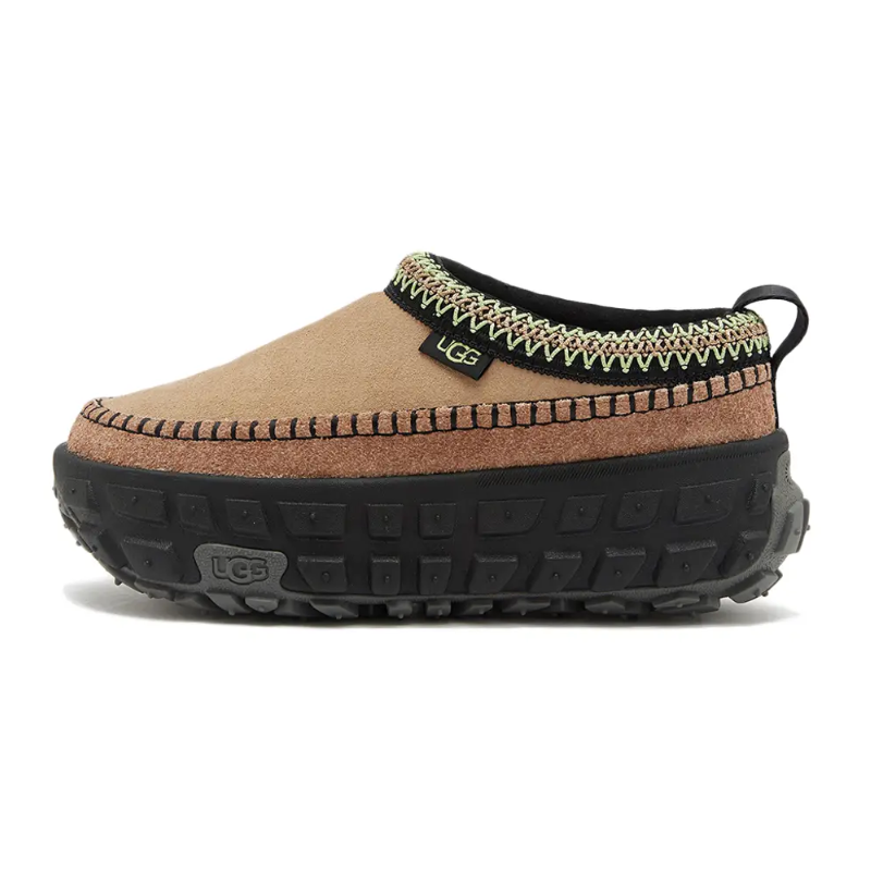 UGG Pumped Venture Daze – Sand Black